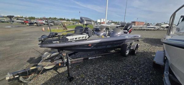 2003 Triton TR-20