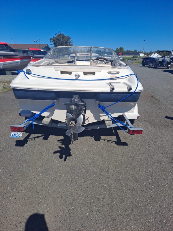 2001 Bayliner 185 Capri Sport BR - Image 4