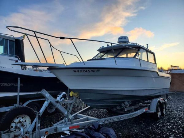 1992 Bayliner  Trophy 2359