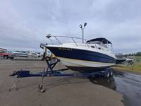 2005 Larson CON24H405 CABRIO 240 MID CABIN