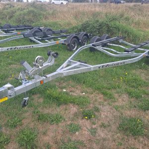2025 EZ-LOADER EZ-4000