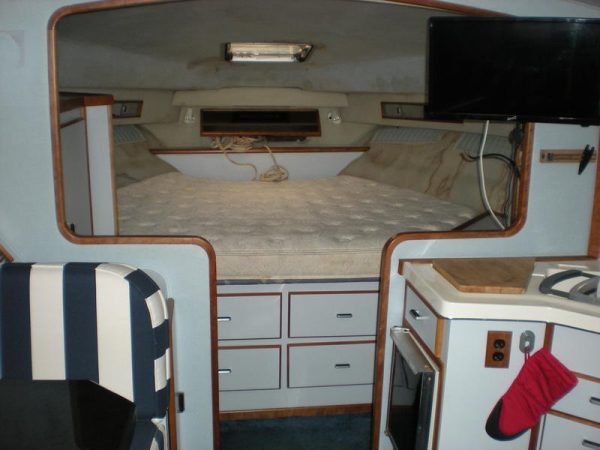 1988 Sea Ray Sundancer 340 - Image 7