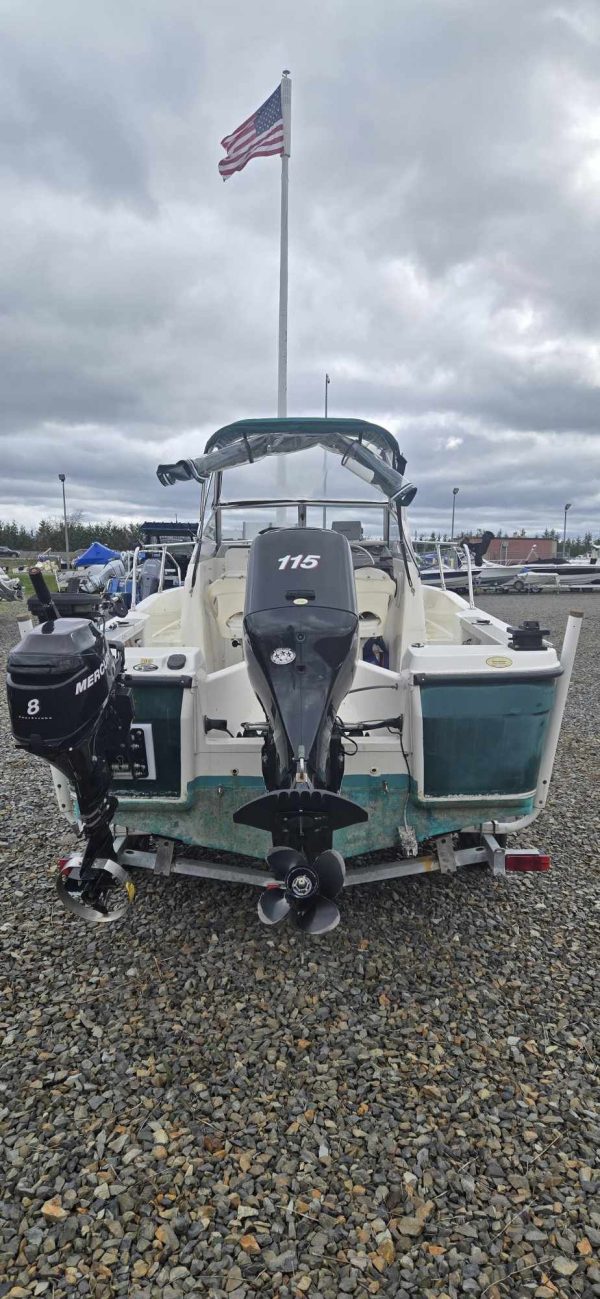 2006 Bayliner Trophy 1802 WA - Image 2