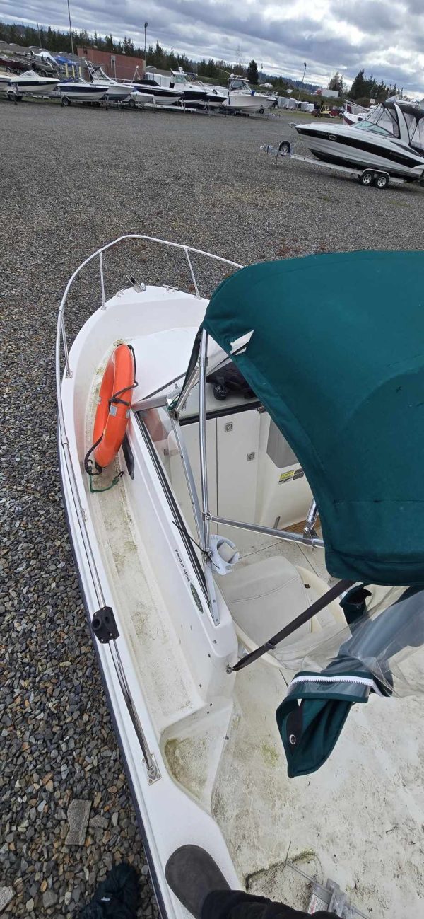 2006 Bayliner Trophy 1802 WA - Image 3